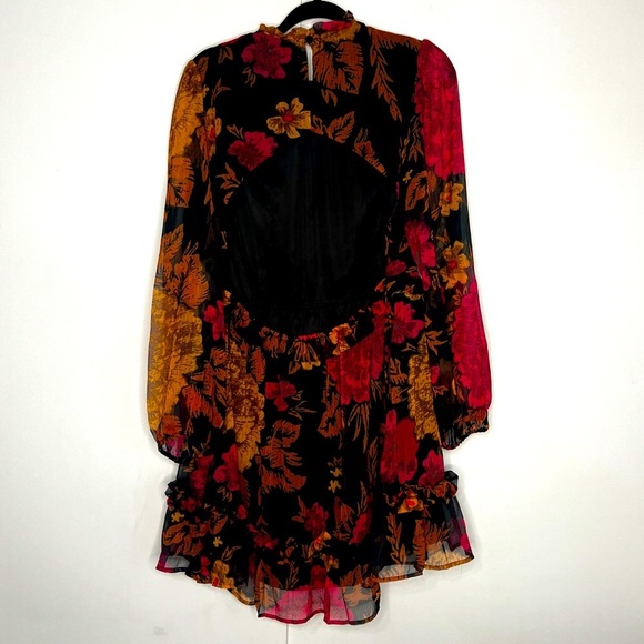 Porridge‎ Floral Dress - Picture 3 of 5